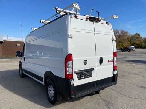 Used 2021 RAM ProMaster 2500 image 3