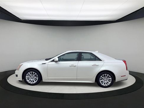 Used 2011 Cadillac CTS Luxury image 5