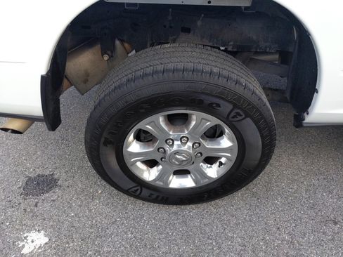 Used 2024 RAM 2500 Big Horn AWD/4WD image 22