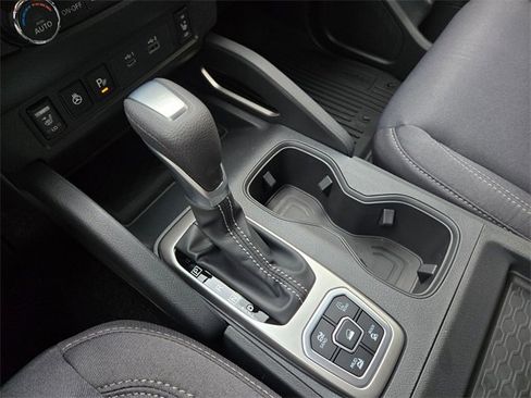 New 2026 Nissan Frontier SV image 24