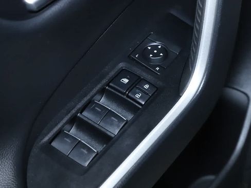Used 2024 Toyota RAV4 XSE w/ Advanced Technology Package AWD/4WD image 17