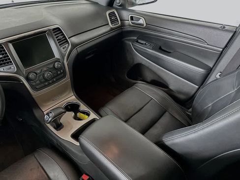 Used 2015 Jeep Grand Cherokee Limited w/ Luxury Group II RWD image 11