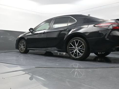 Used 2024 Toyota Camry SE FWD image 35