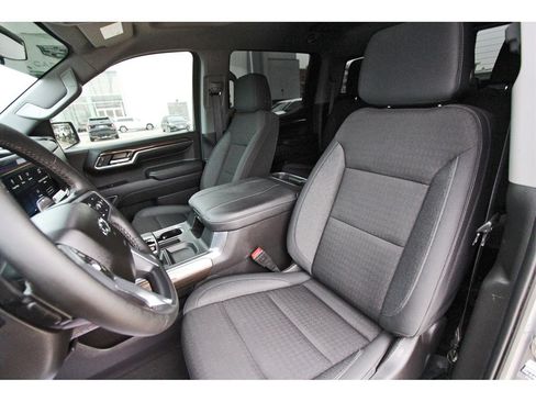 Used 2024 Chevrolet Silverado 1500 LT Trail Boss w/ Convenience Package II image 26