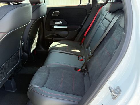 New 2026 Mercedes-Benz GLA 35 AMG 4MATIC image 28