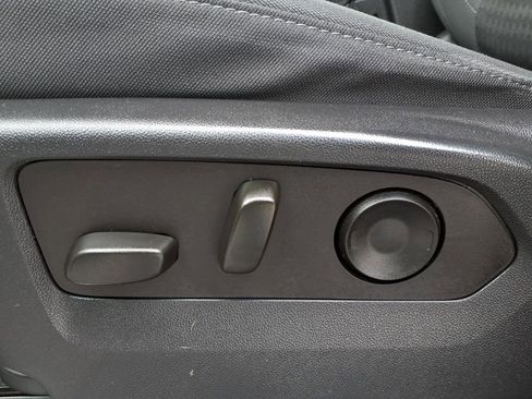 Certified 2022 Chevrolet Silverado 1500 LT image 26