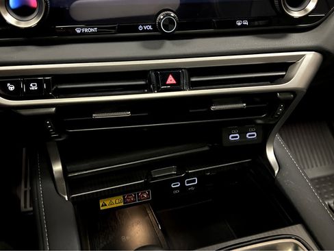 Certified 2023 Lexus RX 350 F Sport w/ Accessory Package image 17