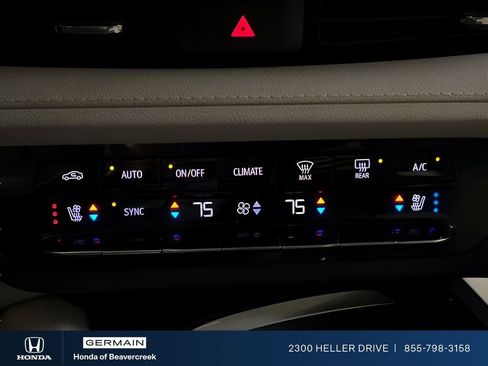 Used 2021 Buick Envision Avenir w/ Technology Package II image 10