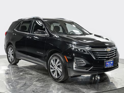Used 2024 Chevrolet Equinox Premier w/ LPO, Floor Liner Package image 9
