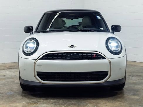 Certified 2025 MINI Cooper S image 6