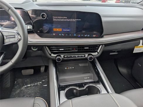 New 2026 Chevrolet Tahoe Premier image 18