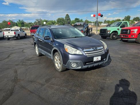Used 2014 Subaru Outback 2.5i AWD/4WD image 10