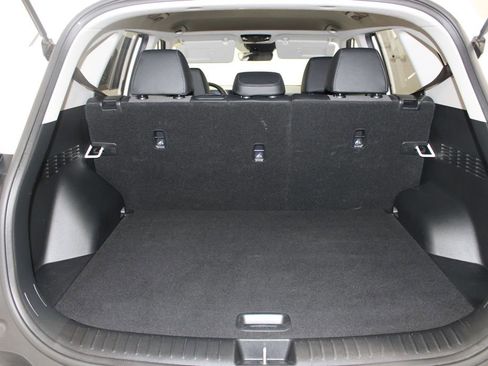 Used 2025 Kia Seltos S image 24