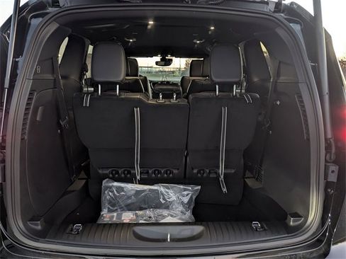 New 2026 Chrysler Pacifica Select image 19