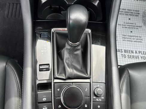 Used 2024 MAZDA MAZDA3 s image 13