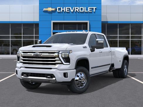 New 2026 Chevrolet Silverado 3500 High Country w/ High Country Premium Package AWD/4WD image 6