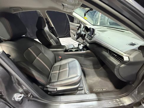 Certified 2023 Nissan Altima 2.5 SR image 19