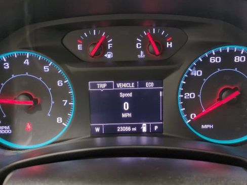 Used 2022 Chevrolet Equinox LS FWD image 6