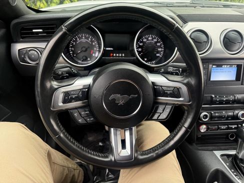 Used 2021 Ford Mustang GT image 23