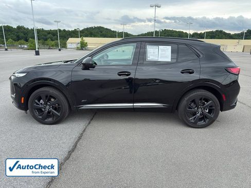 Used 2025 Buick Envision Sport Touring AWD/4WD image 2
