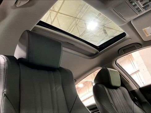 Used 2021 Honda Accord Touring image 22