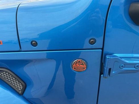 Used 2023 Jeep Gladiator Mojave w/ LED Lighting Group image 6