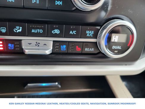 Used 2023 Ford Expedition Limited image 29