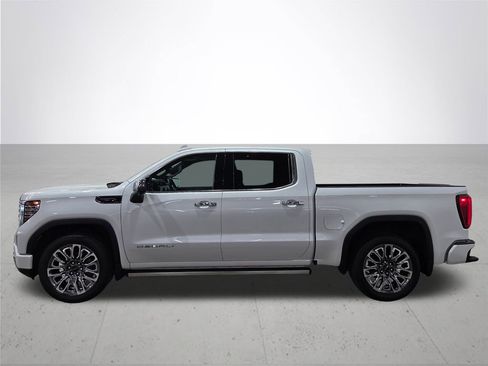 Used 2023 GMC Sierra 1500 Denali Ultimate image 12