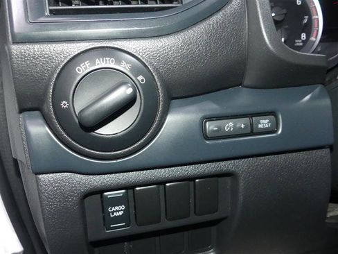 Used 2022 Nissan Titan S w/ S Utility Package image 26