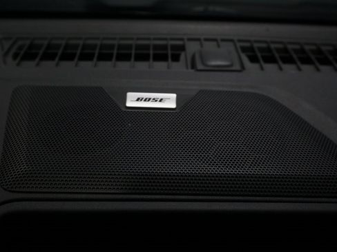 Used 2024 Chevrolet Colorado Z71 image 23