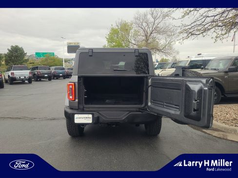 Used 2023 Ford Bronco Outer Banks image 32