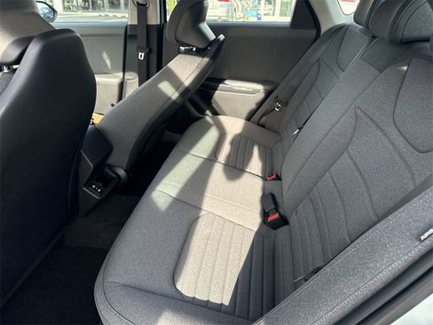 New 2025 Kia K4 EX image 25