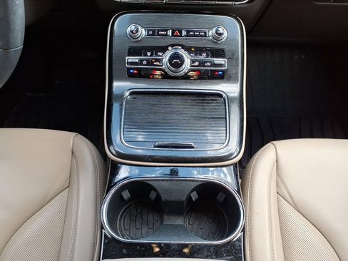 Used 2021 Lincoln Nautilus AWD w/ Equipment Group 101A image 23