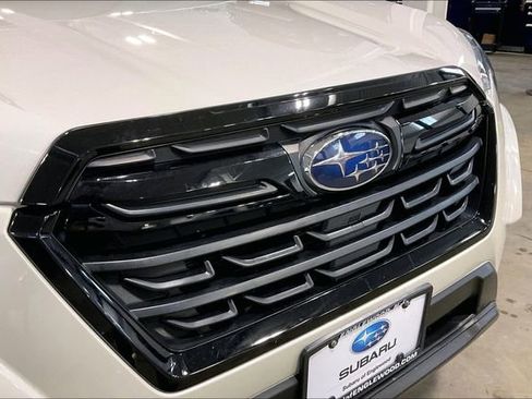 Used 2023 Subaru Forester AWD/4WD image 30
