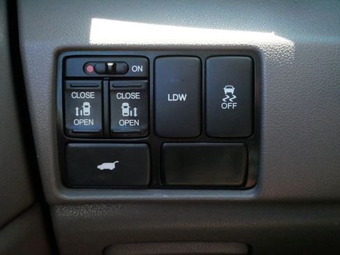 Used 2015 Honda Odyssey EX-L image 26