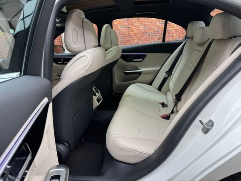 New 2026 Mercedes-Benz C 300 4MATIC Sedan image 24
