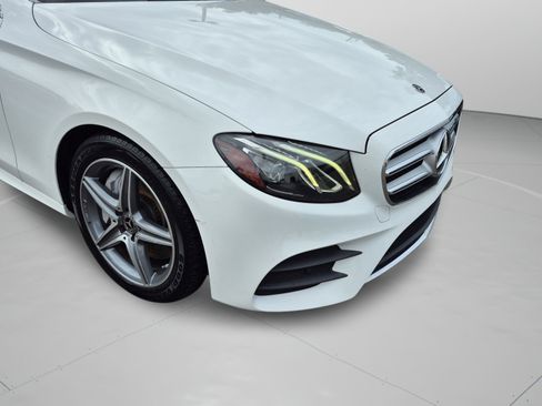 Used 2019 Mercedes-Benz E 300 image 35