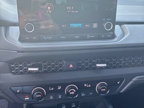 Used 2023 Honda Accord EX image 11