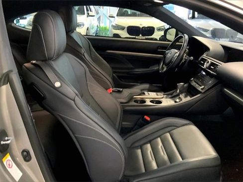 Used 2017 Lexus RC 200t image 7