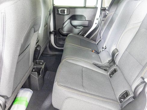 New 2026 Jeep Gladiator Willys image 38