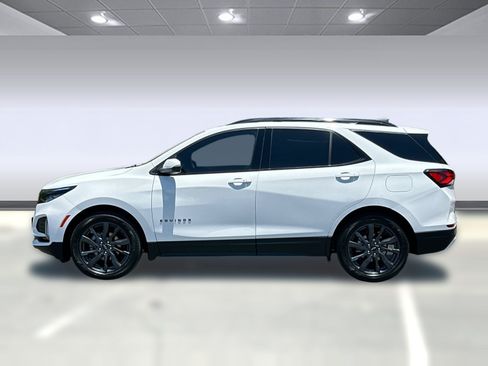 Used 2024 Chevrolet Equinox RS FWD image 2