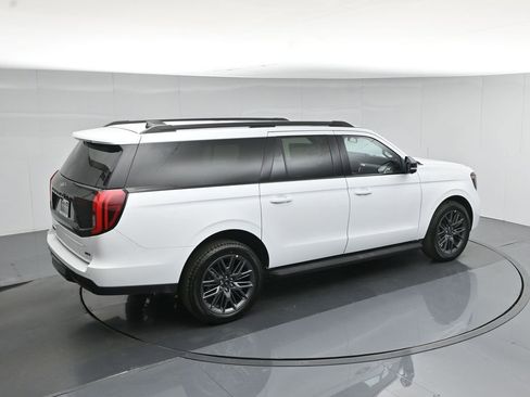 New 2026 Ford Expedition Max Platinum image 44