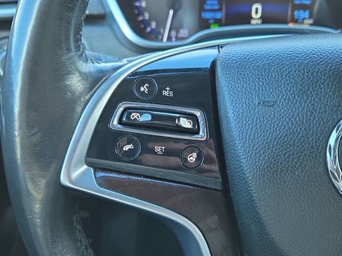 Used 2014 Cadillac SRX Luxury image 23