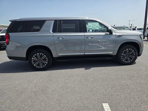New 2026 GMC Yukon XL Elevation RWD image 4