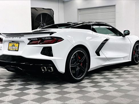 Used 2022 Chevrolet Corvette Stingray Preferred Conv w/ 2LT RWD image 14
