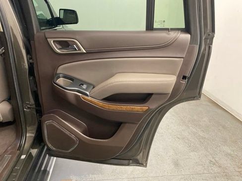 Used 2019 GMC Yukon Denali w/ Open Road Package AWD/4WD image 27