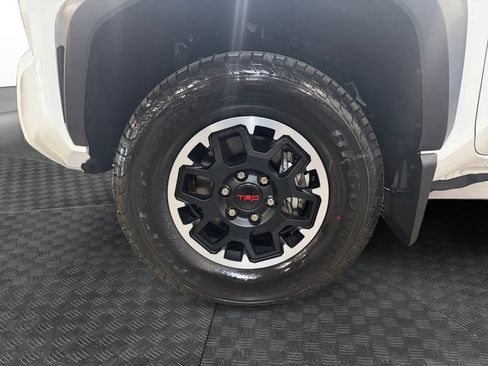 New 2025 Toyota Tacoma TRD Off-Road image 14