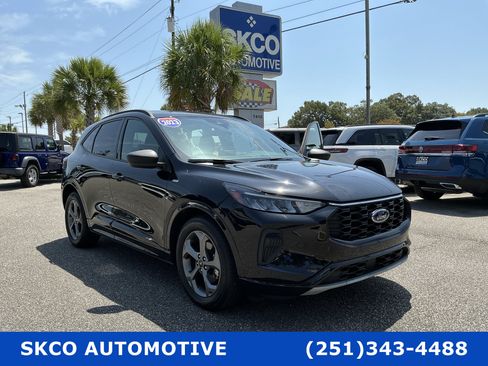 Used 2023 Ford Escape ST-Line FWD image 29