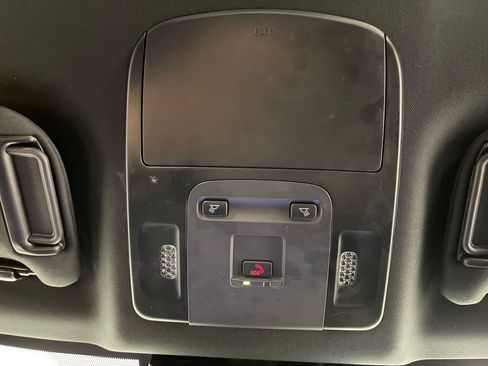 Certified 2025 Toyota Camry SE FWD image 29