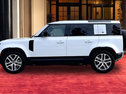 Used 2020 Land Rover Defender 110 HSE image 14